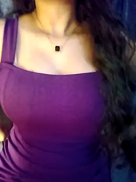 Snapshot of _sunshine- chatting on September 21, 2025, 7:48 pm  sunshine- online show from September 21, 2025, 7:48 pm