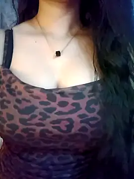 Snapshot of _sunshine- chatting on October 3, 2025, 9:34 pm  sunshine- online show from October 3, 2025, 9:34 pm