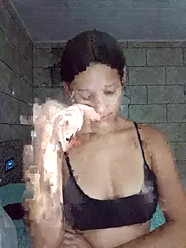 Snapshot of By_Aninha chatting on February 3, 2026, 7:24 am By Aninha online show from February 3, 2026, 7:24 am