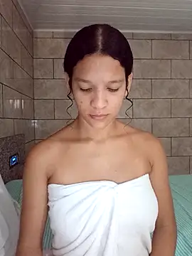 Snapshot of By_Aninha chatting on February 14, 2026, 12:13 pm By Aninha online show from February 14, 2026, 12:13 pm