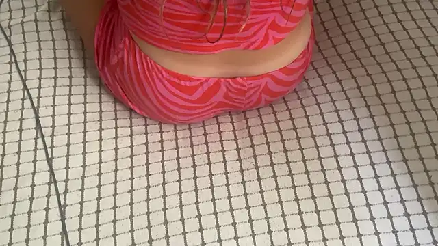 Ceyceys online show from September 28, 2025, 6:52 am