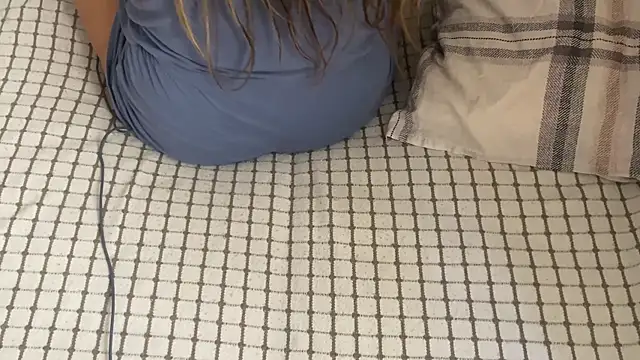 Ceyceys online show from October 13, 2025, 9:53 am