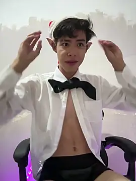 Snapshot of Jacotnk chatting on December 19, 2024, 5:40 am Jacotnk online show from December 19, 2024, 5:40 am