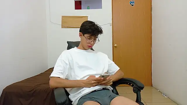 Snapshot of Jacotnk chatting on February 17, 2025, 4:53 am Jacotnk online show from February 17, 2025, 4:53 am