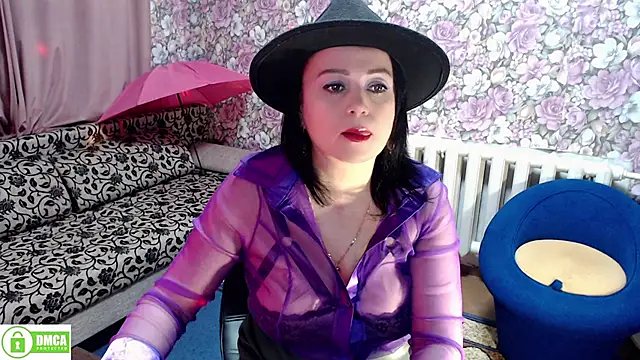 Julia-ru online show from January 30, 2025, 9:25 pm