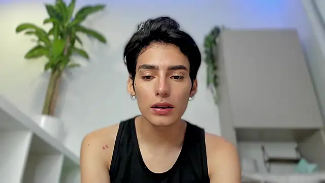 sebas rose online show from January 6, 2025, 10:37 pm