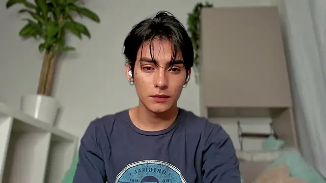 sebas rose online show from January 29, 2025, 5:19 am