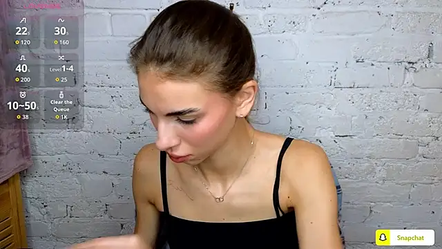 EmmyGreans online show from October 3, 2025, 5:48 am