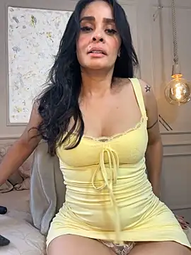 Snapshot of Alishak chatting on February 15, 2026, 8:27 pm Alishak online show from February 15, 2026, 8:27 pm