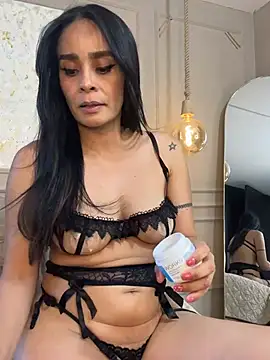 Snapshot of Alishak chatting on February 18, 2026, 9:00 pm Alishak online show from February 18, 2026, 9:00 pm