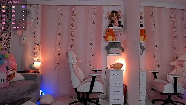  dayana miler online show from February 6, 2026, 12:37 am