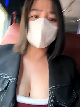 May-Squirt online show from December 1, 2025, 6:07 am