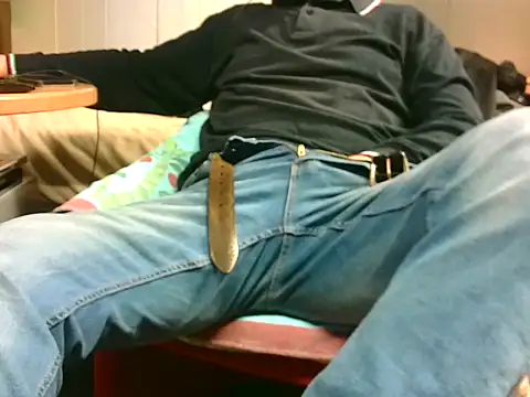 Giulio35 Pika online show from March 15, 2026, 6:19 am