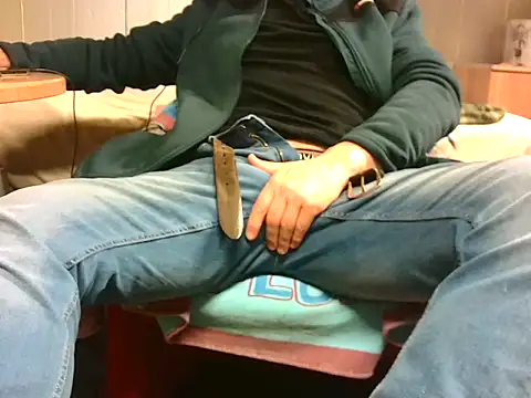 Giulio35 Pika online show from March 21, 2026, 6:22 pm