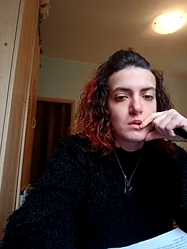 LadyMinnie online show from October 29, 2025, 12:29 pm