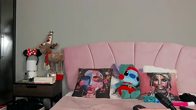 Mayleen x online show from April 5, 2026, 7:55 pm