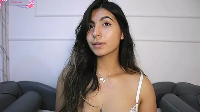 ShelleyMorell online show from March 5, 2025, 3:40 pm