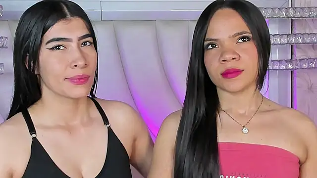 siara and zoe online show from April 7, 2026, 11:37 pm