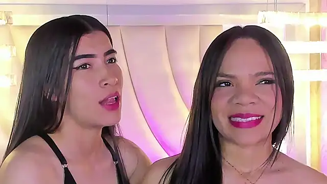 siara and zoe online show from June 24, 2026, 9:58 pm