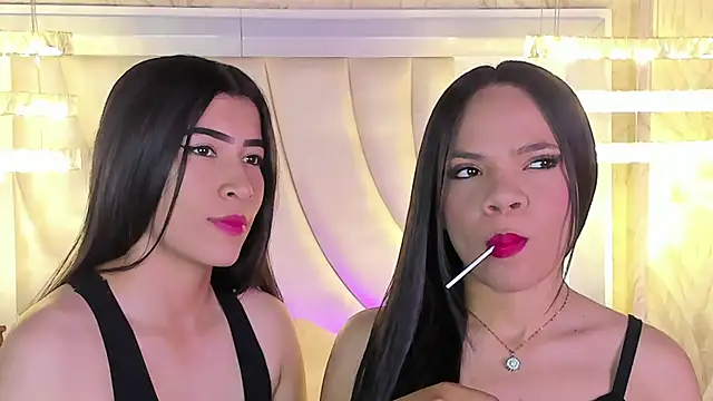 siara and zoe online show from July 7, 2026, 11:20 pm