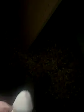 Edosxxl online show from October 22, 2025, 11:48 pm