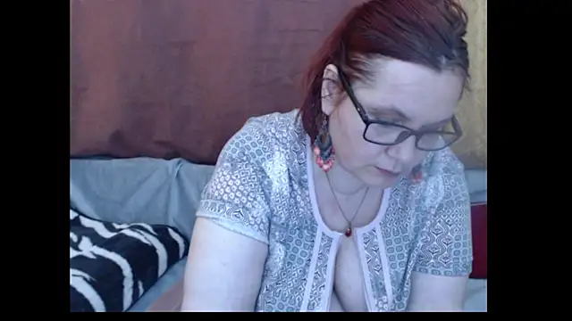PlayfullMature online show from May 17, 2026, 12:34 pm