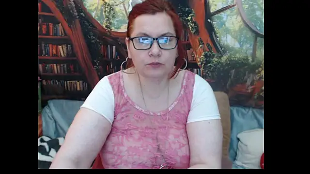 PlayfullMature online show from May 28, 2026, 12:13 pm