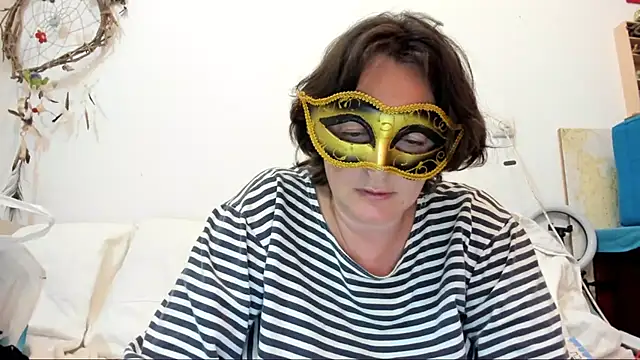 Snapshot of IsraeliMilf chatting on January 5, 2025, 9:03 pm IsraeliMilf online show from January 5, 2025, 9:03 pm