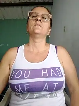 Snapshot of deisy_summers47x chatting on September 10, 2025, 12:16 pm deisy summers47x online show from September 10, 2025, 12:16 pm