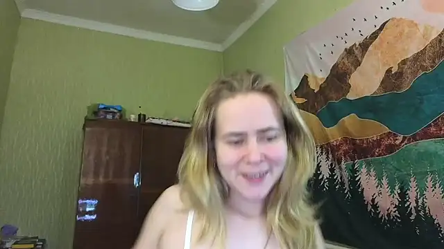 Riley Roo online show from December 20, 2024, 7:28 pm