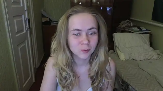 Riley Roo online show from March 22, 2025, 7:09 pm