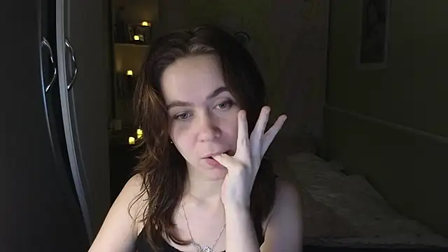 Riley Roo online show from December 3, 2025, 5:11 pm