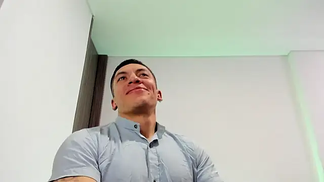 Snapshot of aquiles_51 chatting on May 27, 2026, 6:16 pm aquiles 51 online show from May 27, 2026, 6:16 pm