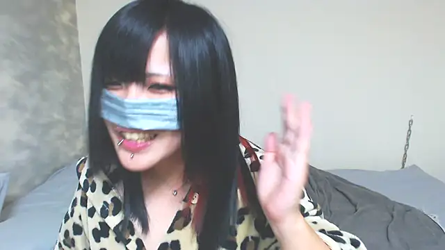 Snapshot of miyabi_room chatting on January 1, 2025, 1:27 pm miyabi room online show from January 1, 2025, 1:27 pm