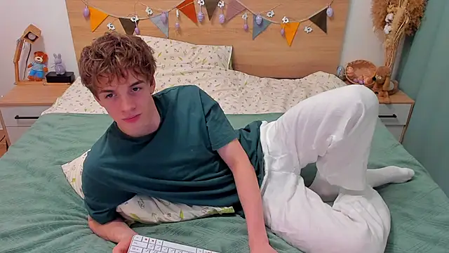 Fandi 777 online show from February 16, 2026, 12:01 pm