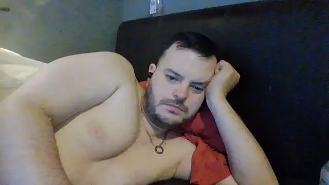 Snapshot of TheSaneDazza chatting on December 15, 2024, 1:35 am TheSaneDazza online show from December 15, 2024, 1:35 am