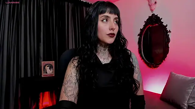 nasty aliice1 online show from December 19, 2025, 7:04 am