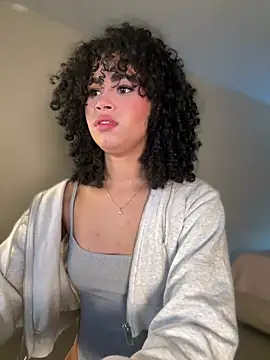 Lianh Benett online show from December 20, 2024, 3:58 am