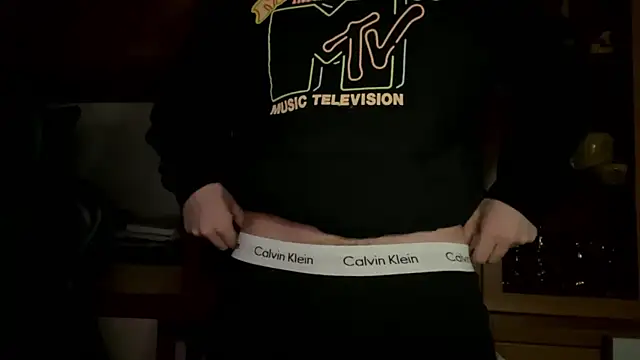 Hank 04 online show from December 8, 2024, 10:14 pm