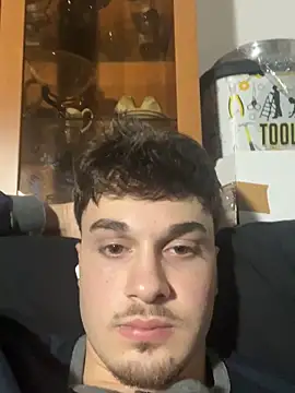 Hank 04 online show from January 29, 2025, 12:12 am