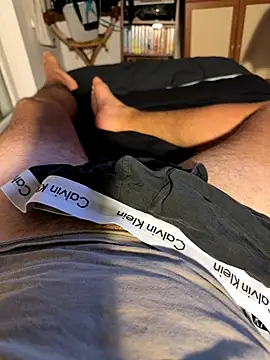 Hank 04 online show from September 21, 2025, 10:00 pm