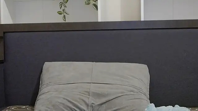 CalvinCay online show from January 27, 2025, 10:49 pm