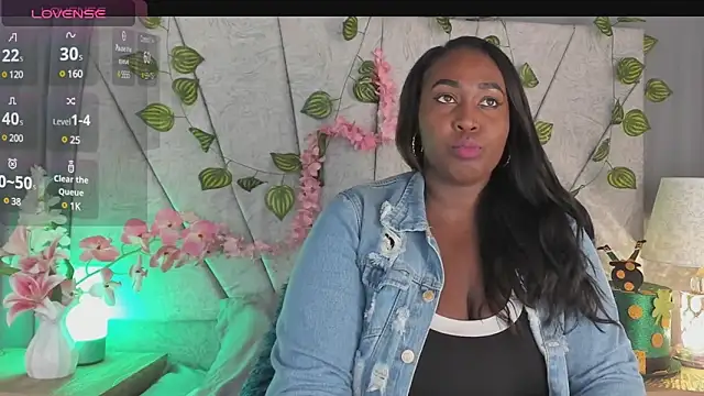 Snapshot of emilyrojas chatting on March 10, 2025, 12:37 pm emilyrojas online show from March 10, 2025, 12:37 pm