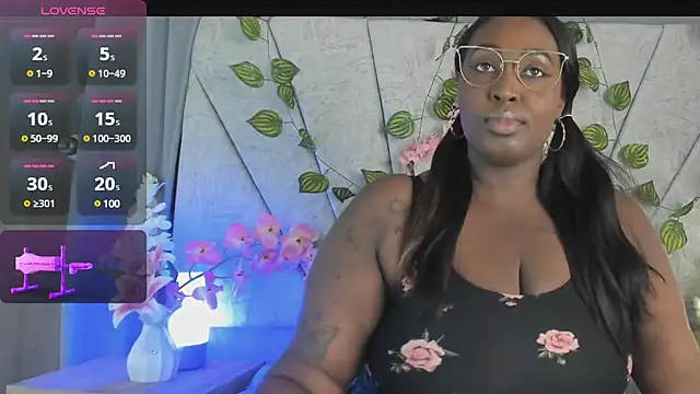 Snapshot of emilyrojas chatting on March 11, 2025, 1:34 pm emilyrojas online show from March 11, 2025, 1:34 pm