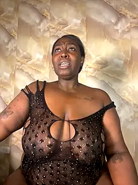 Snapshot of emilyrojas chatting on October 28, 2025, 12:41 pm emilyrojas online show from October 28, 2025, 12:41 pm