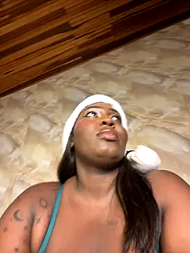 Snapshot of emilyrojas chatting on December 5, 2025, 11:52 am emilyrojas online show from December 5, 2025, 11:52 am