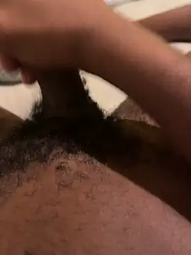 Snapshot of brosky-sx chatting on March 6, 2026, 9:44 pm brosky-sx online show from March 6, 2026, 9:44 pm