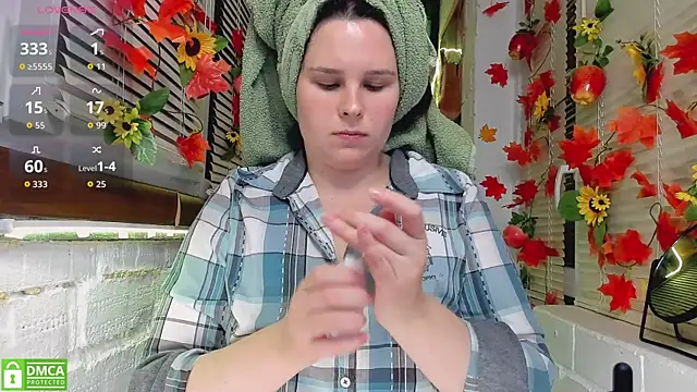 Candys booty online show from October 18, 2025, 1:30 am