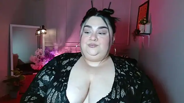 Snapshot of tiffany_laurens chatting on April 16, 2026, 5:08 am tiffany laurens online show from April 16, 2026, 5:08 am