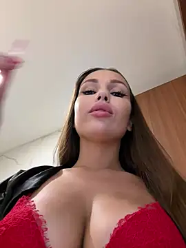 Snapshot of Syka0001 chatting on February 9, 2025, 1:35 pm Syka0001 online show from February 9, 2025, 1:35 pm